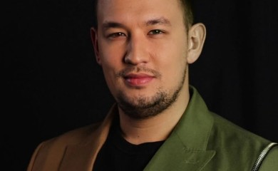 PORODILA SE ŽENA UROŠA ŽIVKOVIĆA! Pjevač postao otac po prvi put, rodio se mali Lazar