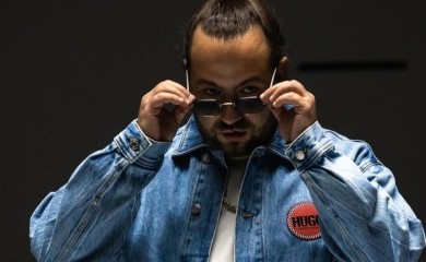 RASTA UHAPŠEN NA OHRIDU Policija mu pred prolaznicima stavila lisice