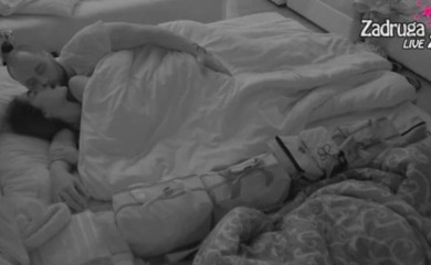 ŽESTOK ZORNJAK POSLIJE SVAĐE S ANOM: Zvezdan s leđa prišao Anđeli, dok je Ćurčićeva ležala u krevetu pored
