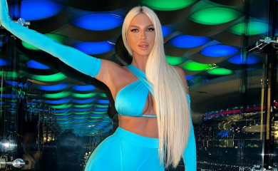 GORE OPATICA, DOLE BLUDNICA: Karleuša prevazišla samu sebe novim izgledom