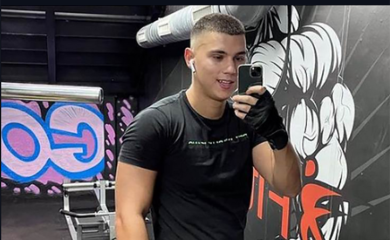 ZLATIN SIN ZAVEO SESTRU NAŠE POZNATE MANEKENKE - Jovanova izabranica je prava ljepotica, a tek da je vidite u BIKINIJU!