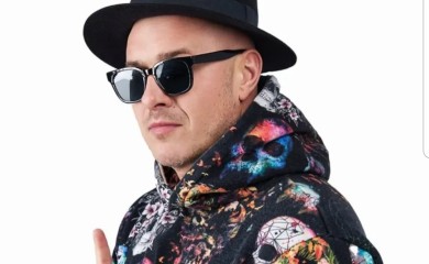 “RAZVODE SE JER SE NE MOLE BOGU” Sale Tropiko iskreno nakon razvoda od Jovane Pajić