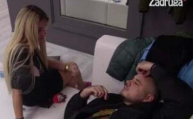 CAR ZABRANIO ALEKSANDRI DA SPOMINJE DEJANA: Zaprijetio joj i očitao bukvicu