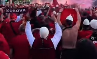 Sramne parole sa tribina albanskih navijača na utakmici Srbija - Albanija: "Serbi, Serbi, qifsha r*pt!"