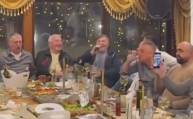 Bojo Gašanović (SDS) na zabavi u Sarajevu uz Šerifa Konjevića! Jasniji politički signali nego ikad