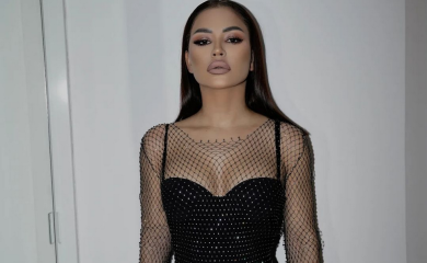 ISAK JE PAO U ZABORAV: Aleksandra Mladenović uhvaćena sa novim dečkom!