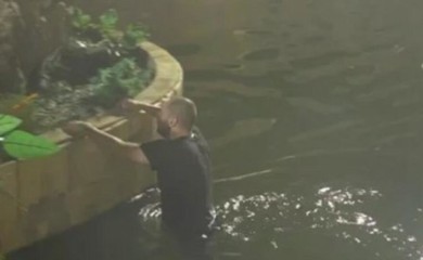 UZNEMIRUJUĆE SCENE: Zvezdan Slavnić pokušao da naudi sebi