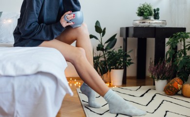 Spavanje u čarapama tokom hladnijih dana – dobra ili loša ideja?