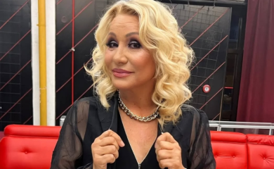 "Bilo mi je zabranjeno da je otpjevam": Vesna Zmijanac otkrila razlog zbog kojeg nije snimila Cecin najveći hit