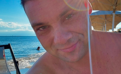 Ljubavnik bivše žene Darka Filipovića uhapšen u Grčkoj zbog krađe 1,25 MILIONA EVRA: Ostavila je pjevača zbog njega