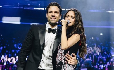 Milica Pavlović iznenadila publiku u Sava centru: "Još jedan poljubac, vrati se!"