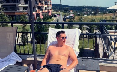 Pjevač Dijamanta priznao nevjeru: Čekao sam da djevojka zaspi, pa sam išao dalje!