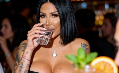 Torba 7.000, tablice 1.000, auto 140.000 – Ljubav Tijane Ajfon bez limita!