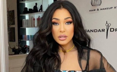 OVO JE MAJKA SANJE VUČIĆ: Bila je pjevačica i ima neobično ime, evo kako izgleda