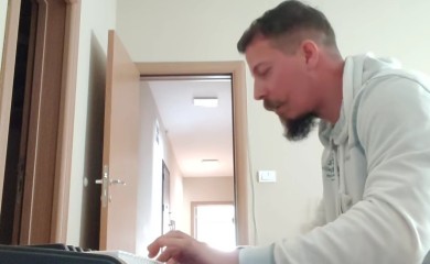 Dinča posvetio pjesmu pokojnom Draganu Laziću: Nije sreća u bajkama, neće tamo da ostane