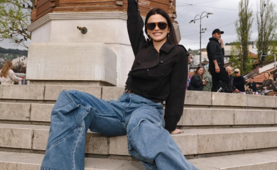 STAJLING OD 8.000 EVRA! Milica Pavlović obučena po posljednjem trendu