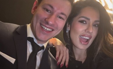 "DOĐITE NAM NA SVADBU" Tanja Savić puca od sreće kraj vjerenika Mukija