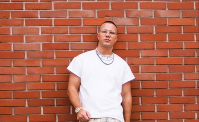 Relja Popović o noći kada je zamalo izgubio život: „Prislonio mi je pištolj na glavu“