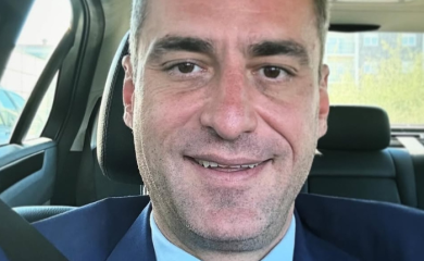 Aleksandar Požgaj prijavio bivšu ženu za nasilje, sad šokirao detaljima: "Zatvorila me je na terasi, prijetila je da će udariti glavom o šank"