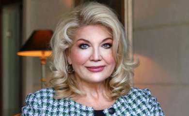 ROĐENDAN PROSLAVILA U PIDŽAMI Suzana Mančić napunila 64 godine, a fotografija koju je objavila je PRAVI HIT