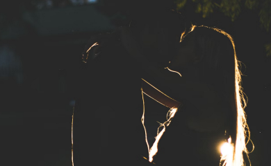 Šta je važnije za dobar seks - novac ili izgled? Iznenadiće se