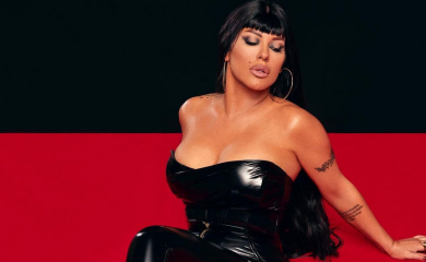 SADO-MAZO IZDANJE: Stražnjica Seke Aleksić je nešto najvrelije što ćete vidjeti danas