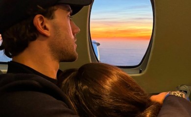 I DALJINA IM NE MOŽE NIŠTA! Ko je atraktivna djevojka Dušana Vlahovića?