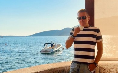 "VOLIO SAM DA POPIJEM, SADA JE TO MOJA PROŠLOST" Vlado Georgiev o 15 godina mlađoj supruzi, djeci i porocima