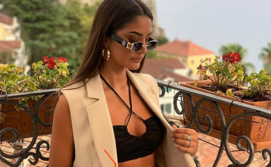 FOTO ALBUM IZ DJETINJSTVA ANĐELE ĐURIČIĆ! Evo kako je Zvezdanova ljubavnica izgledala kao DJEVOJČURAK!