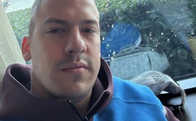 Ne izlazi na ulicu bez obezbjeđenja! Baka Prase otkrio koliko plaća da bi se osjećao sigurno