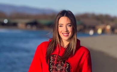 Danica Crnogorčević ogolila dušu: "Zbog ćerke sam noćila usred zime pod Ostrogom"