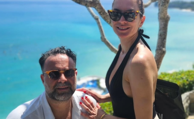 VODITELJKA BILA U VEZI SA ŽELJKOM JOKSIMOVIĆEM, A ONDA SE UDALA ZA MOĆNIKA! Adriana Čortan živi svoju bajku, druži se sa Viktorijom Bekam i Naomi Kembel