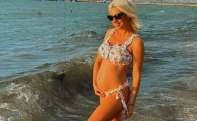 GLUMICA ANJA MIT TRUDNA Razvela se od pilota prije 5 mjeseci, a sad sa novim partnerom čeka dijete