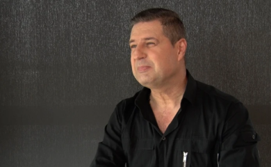 "POZOVEM LJUDE DA IH NADGLEDAJU KADA IZAĐU U GRAD" Goran iz OK benda iskreno o karijeri i ćerkama