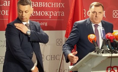 Nešić zabio nož u leđa Dodiku