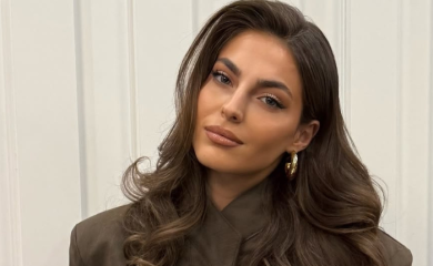 Džejli Ramović pomolili zub na nastupu: "Bacila se preko ograde i udarila me!"