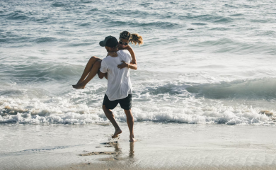 Žene iz ova tri znaka najviše lude za mlađim muškarcima, mlađe im slađe