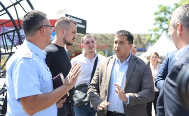 Stanivuković guši slobodu govora na Trgu Krajine