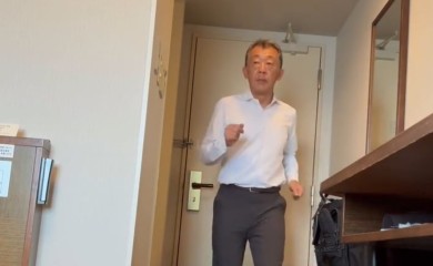 Japanac đuska uz Dina Dvornika: Hit "Ti si mi u mislima" osvojio Instagram