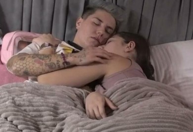 STRASTI ISPOD TUŠA: Anita Stanojlović i Matora u ljubavnom zanosu, čučnula pa pokazala šta umije
