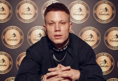 OVO JE ROĐENI BRAT RELJE POPOVIĆA: "Lepši je od mene, pa moram da ga krijem"! (FOTO)