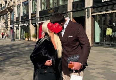 Zaljubljena i srećna: Dara Bubamara objavila fotografiju sa novim dečkom