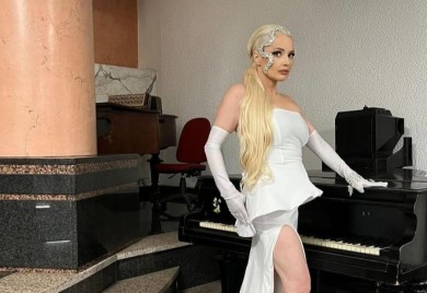 Ona nije ni prošla pored Biblije: MAJU NIKOLIĆ ISPLJUVALA BIVŠA SVEKRVA!