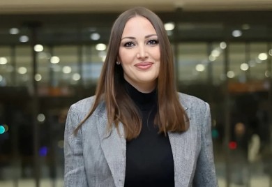 Aleksandra Prijović optužena da je „pretjerala s luksuzom“ – 700 eura za sto na koncertu!