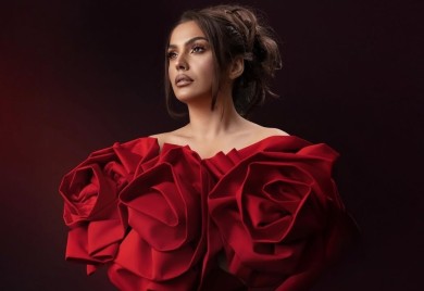 Album u drugom planu, pokloni u prvom! NADICA ADEMOV DOBILA MERCEDES OD MUŽA!