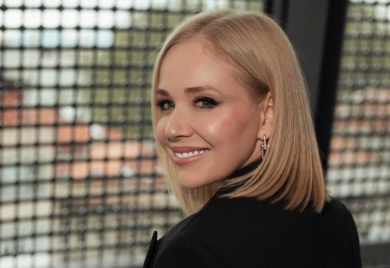 Mlađe je slađe: Jelena Rozga potvrdila vezu sa 11 godina mlađim muškarcem