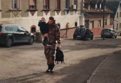 Veljko prvi put o odlasku iz Beograda i životu u Titelu: Ne želim da mi dijete odrasta u toj sredini!