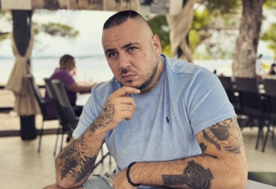 FILIP CAR JE DOBIJAO BRDO LOVE RADEĆI OVO! Isplivao honorar iz Zadruge!