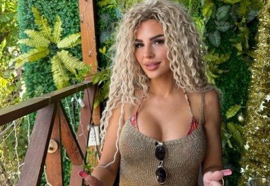 Ena Čolić o drastičnoj promjeni: „Ova frizura je spas za kosu na moru“