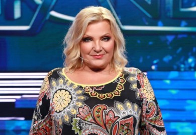 SLIKA DOKAZUJE ŠTA JE SVE PROMIJENILA NA LICU: Ovako je Snežana Đurišić izgledala prije 50 godina